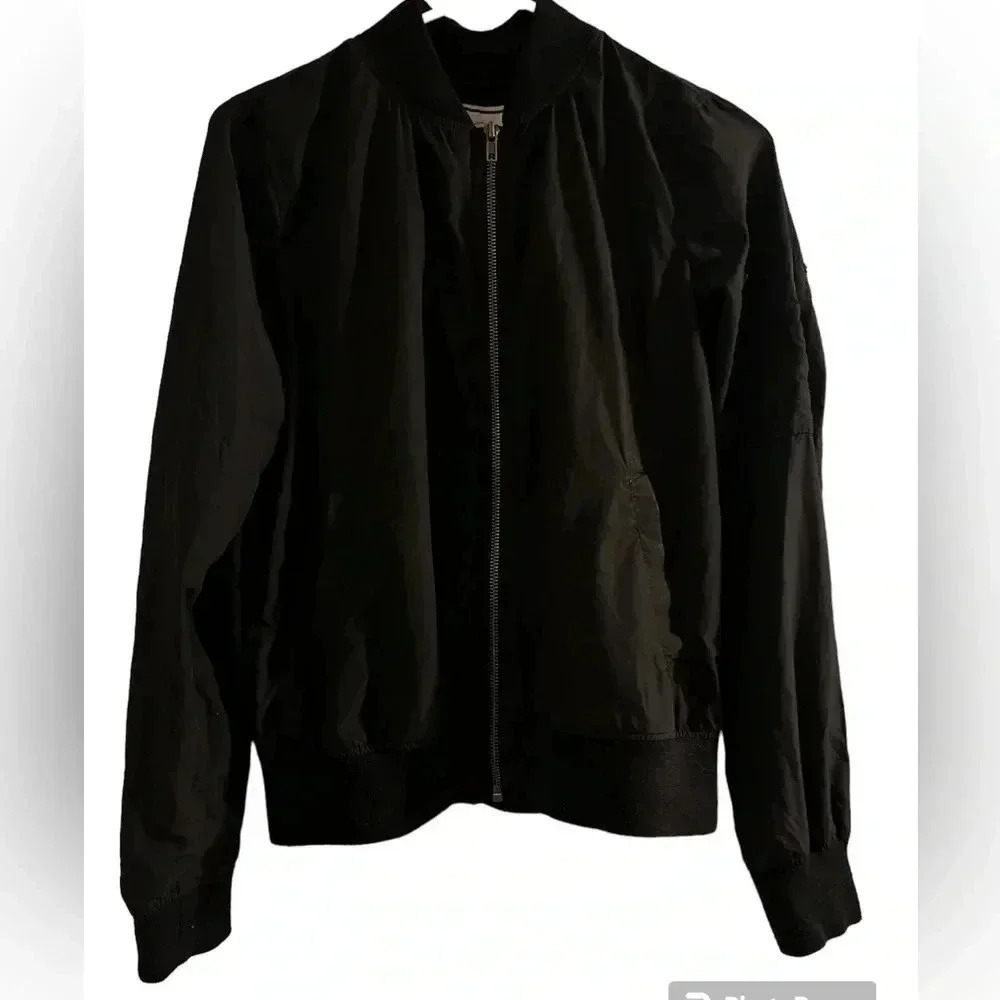 GARAGE zip-up light jacket - Size P/S